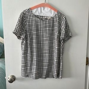 100% polyester windowpane B&W blouse.